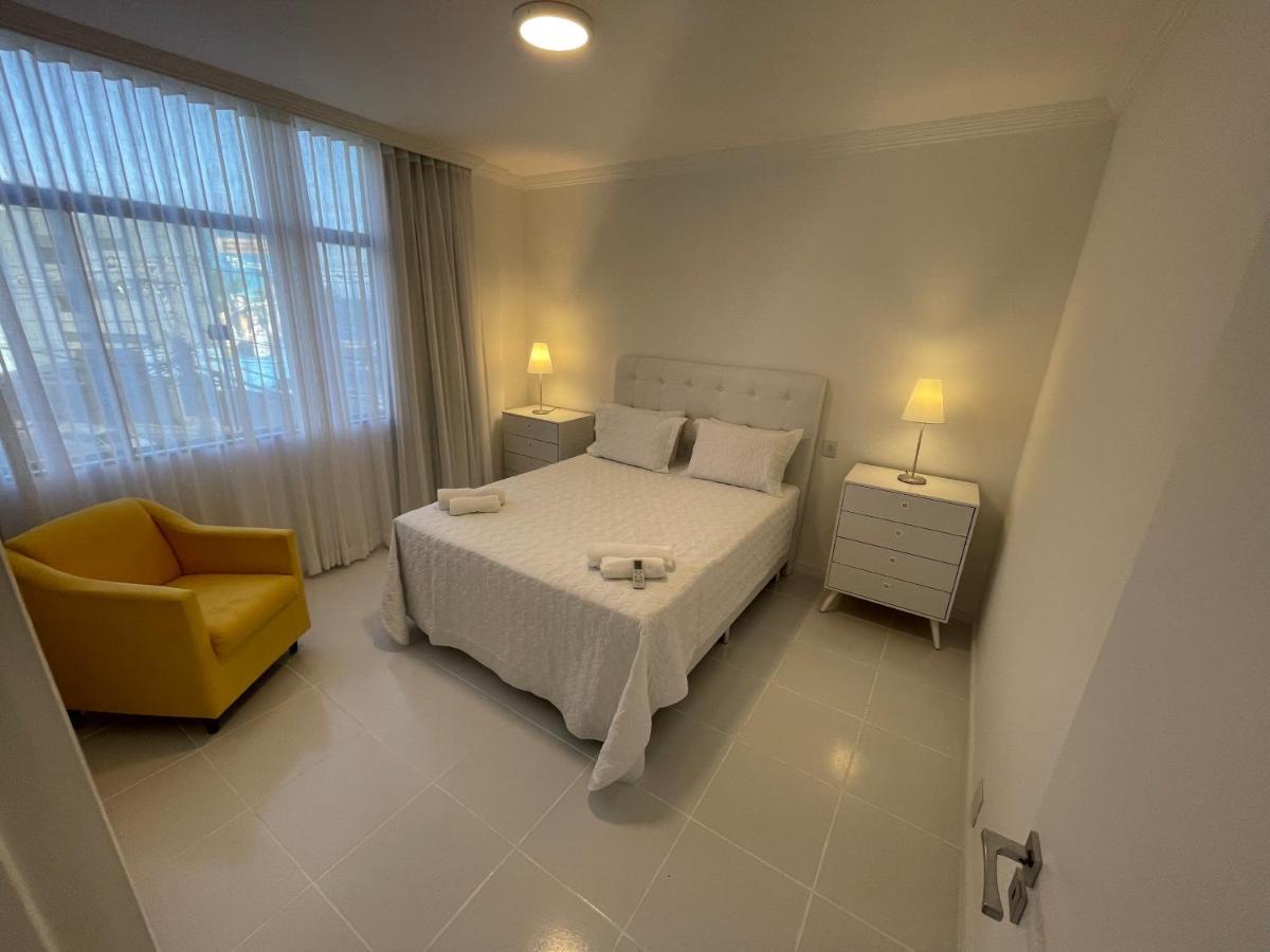 Apartamento Ondina 3 Quartos Frente